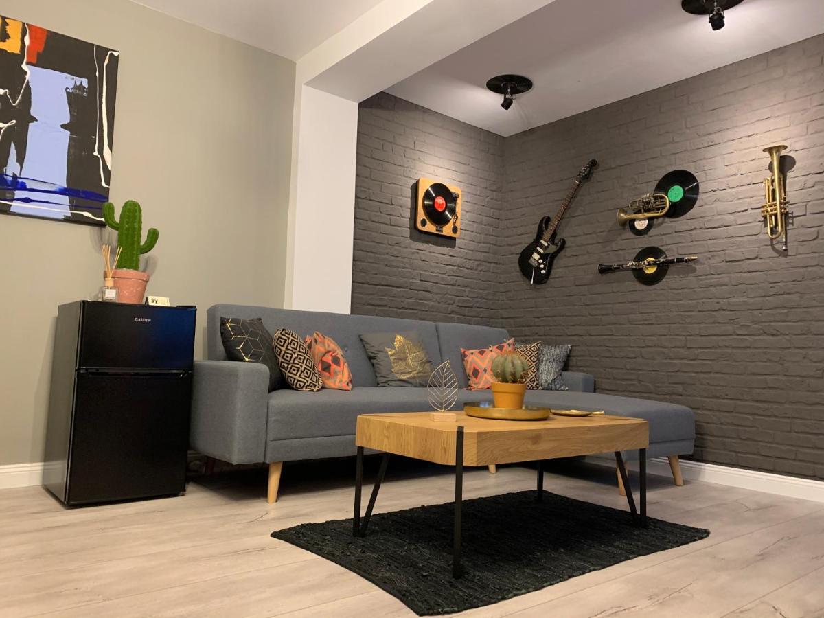 Best Apartment Scheia Suceava Exterior foto